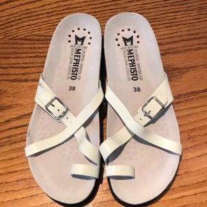Mephisto air relax sandals size 38. Leather upper.